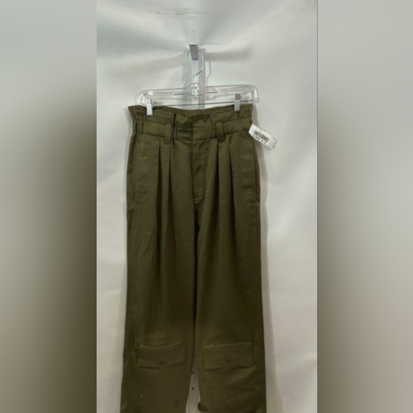 Banana Republic Olive Pleated Trousers - Picture 2 of 6